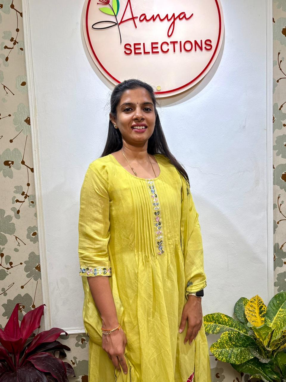 Mulchanderi Yellow 3 piece set