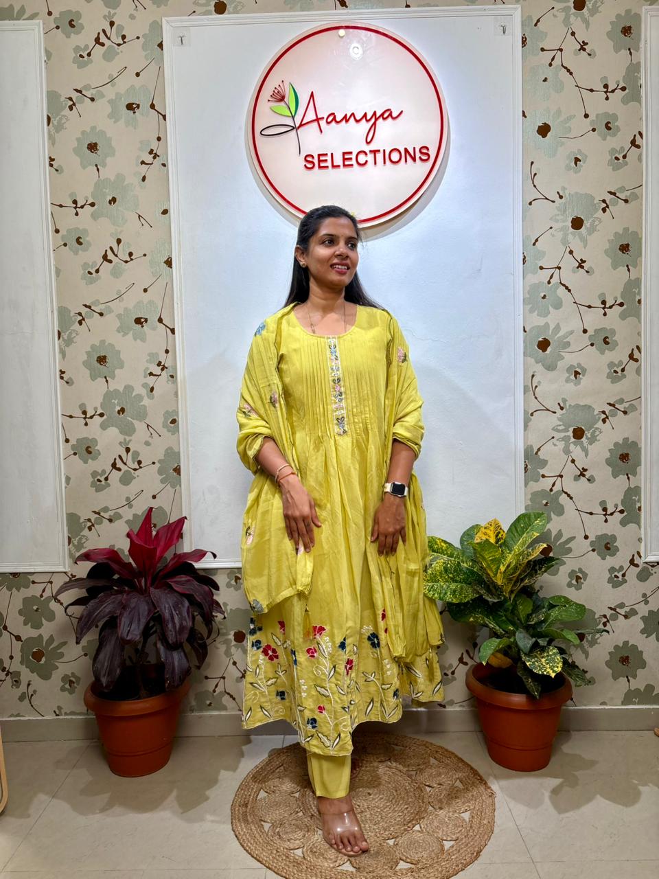 Mulchanderi Yellow 3 piece set