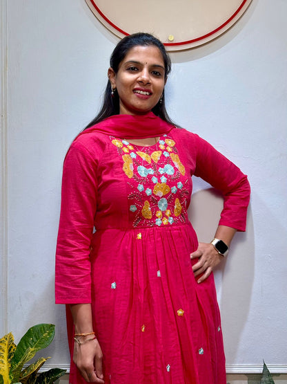 Pink anarkali kurti set