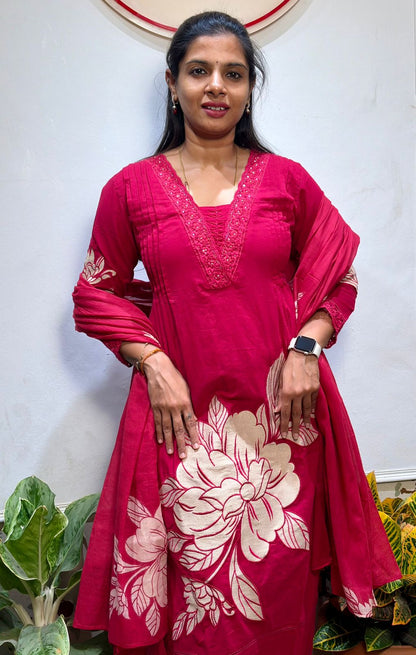 Rani pink floral cotton  kurti set