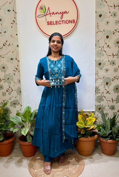 Mulchanderi 3 piece kurti set