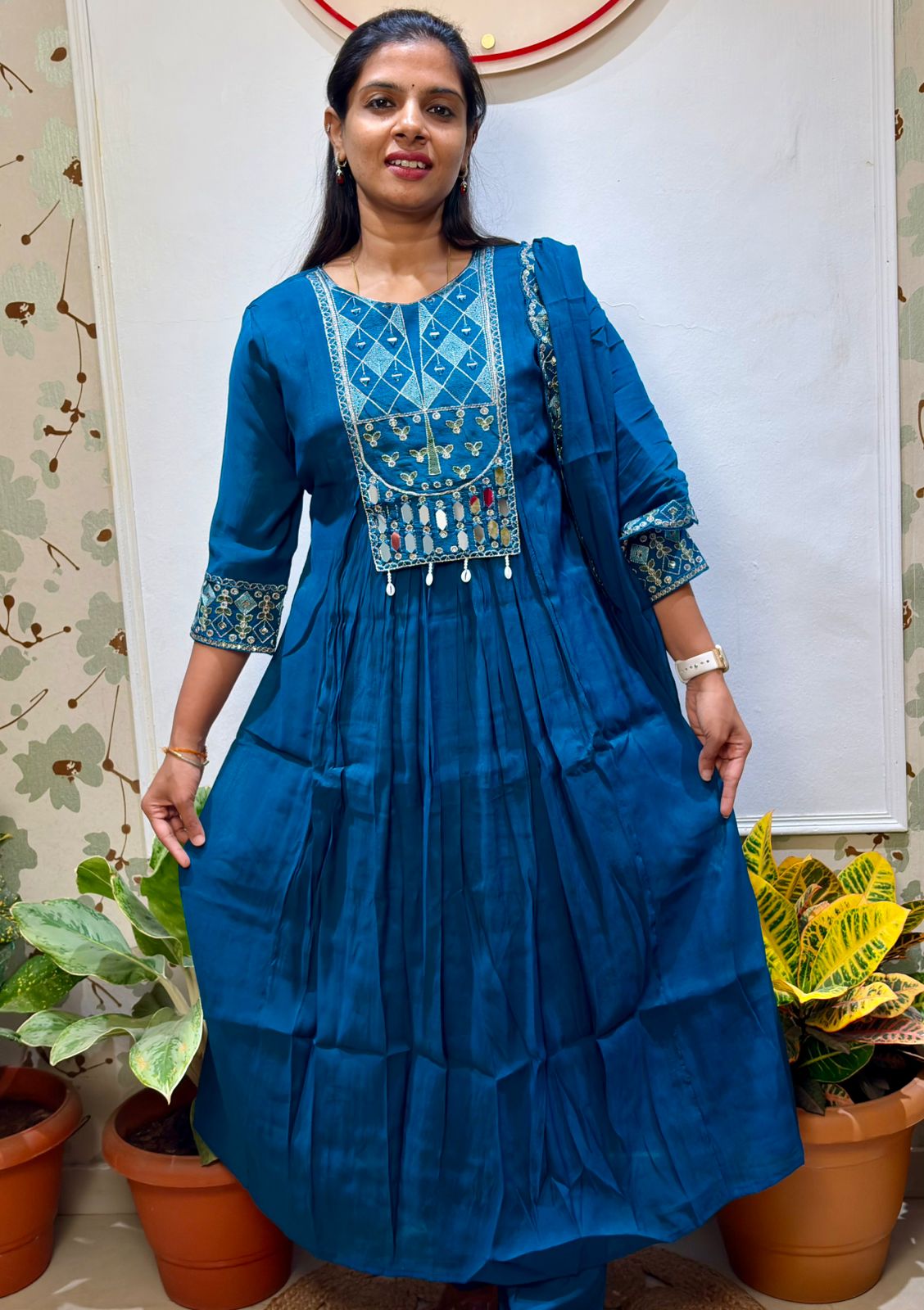 Mulchanderi 3 piece kurti set