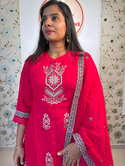 Mulchanderi Pink 3 piece set