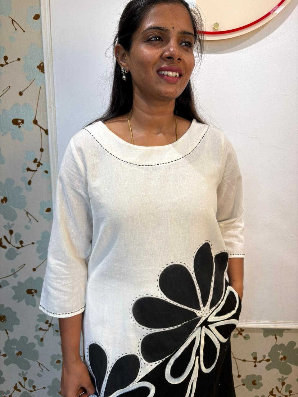 Black & White Floral Appliqué Bentex Cotton Kurti Set