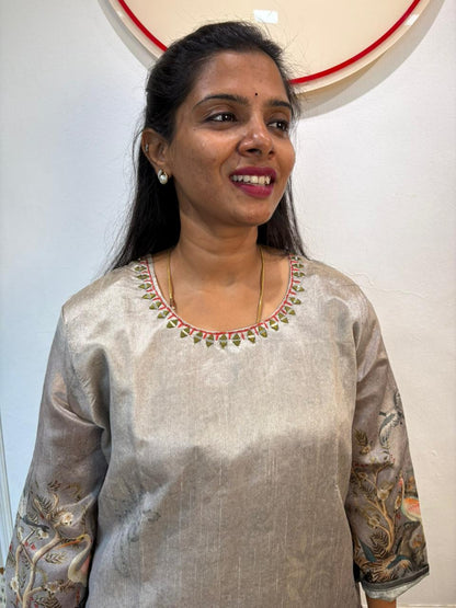 Silver Grey Raw Silk Digital Print Kurta Set with Dupatta