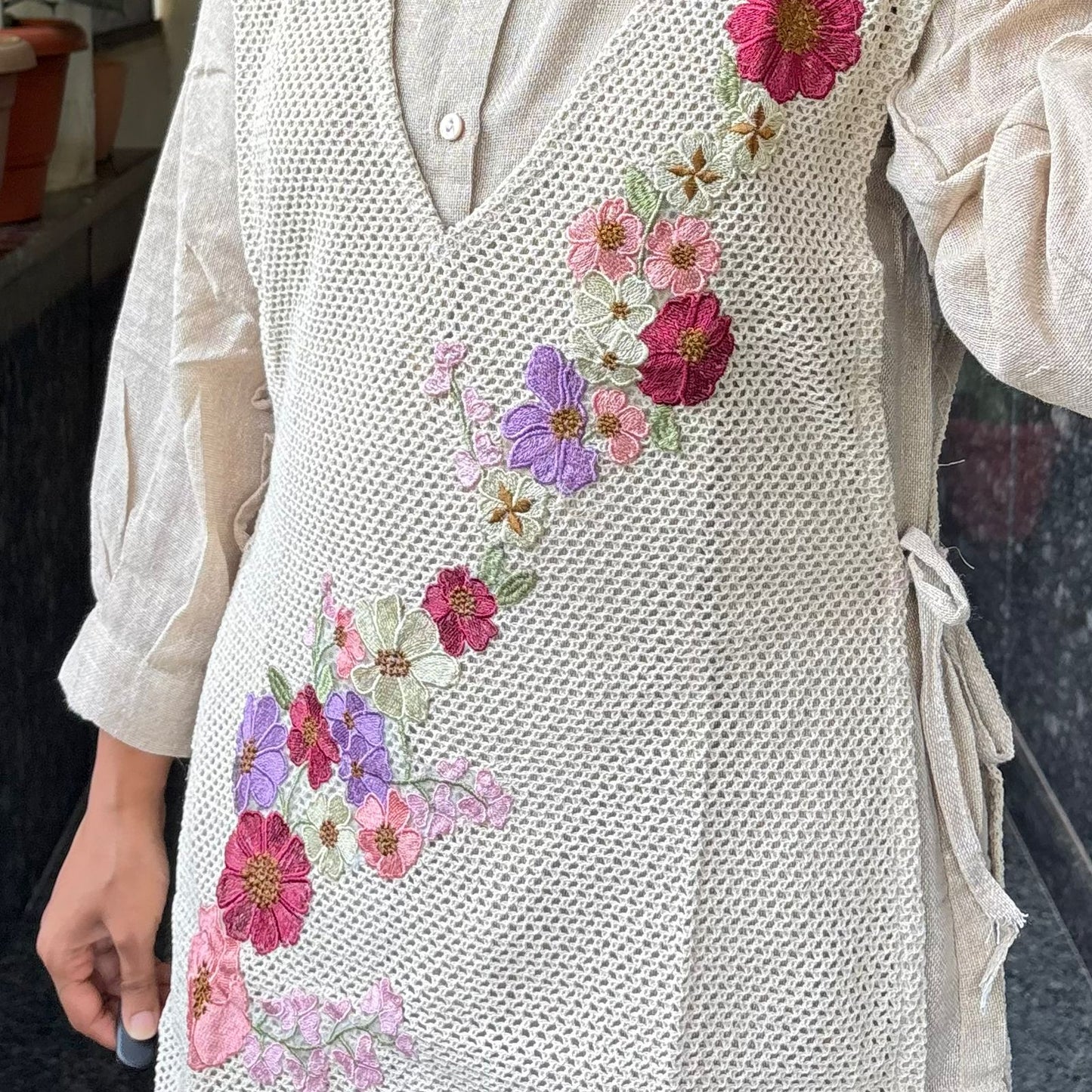 Jute Co-ord Set with Vest Floral Embroidery