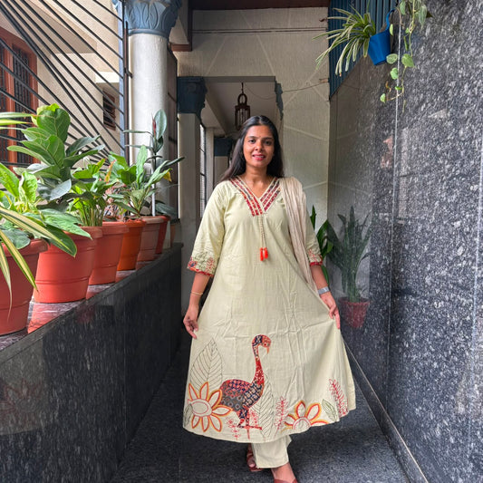 Cream Kalamkari Flamingo Kurta Set