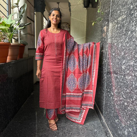 Crimson Ajrakh kurta set - front detail