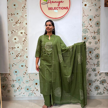 Bandhej Cotton Kurta Set with Dupatta