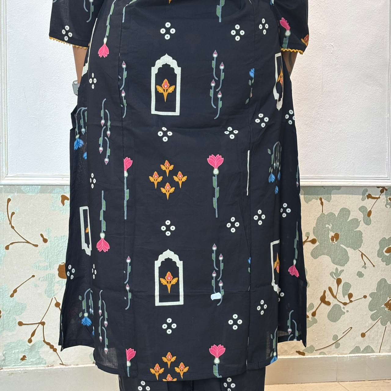Black Cotton Kurta Set with Appliqué & Crinkled Dupatta