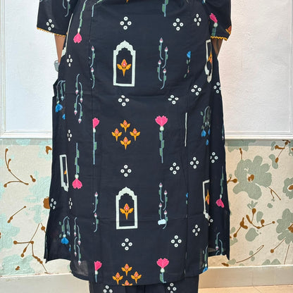 Black Cotton Kurta Set with Appliqué & Crinkled Dupatta